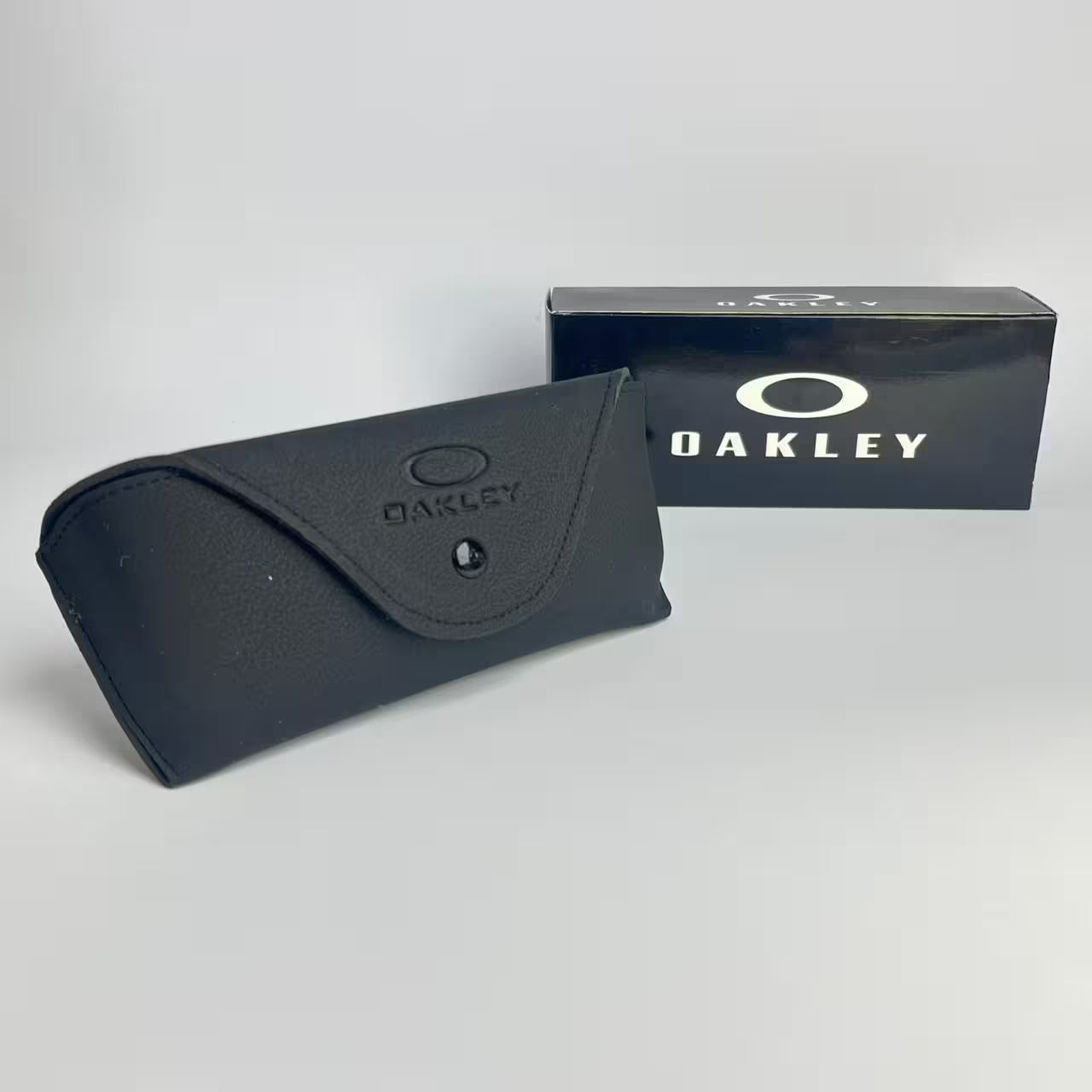 Oakley Premium Black Textured Leather Case