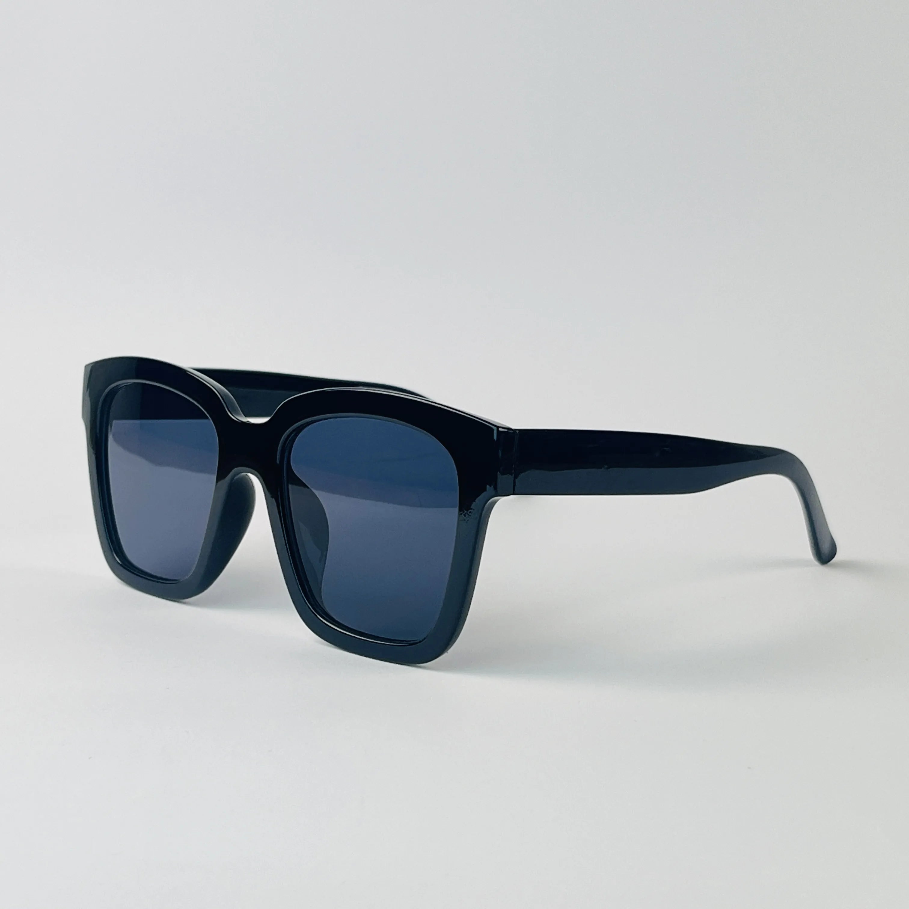 Black Luxe Square Plastic Sunglass